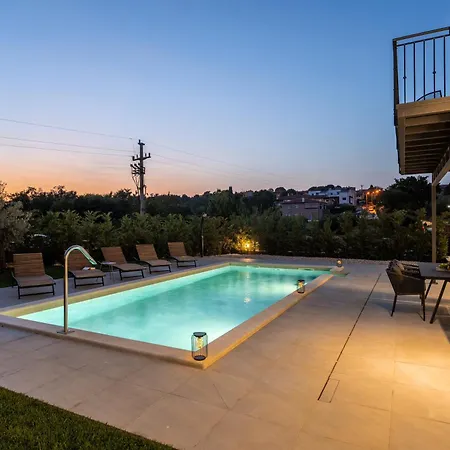 Zara Villa *