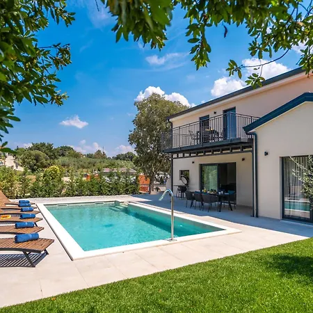 Villa Zara